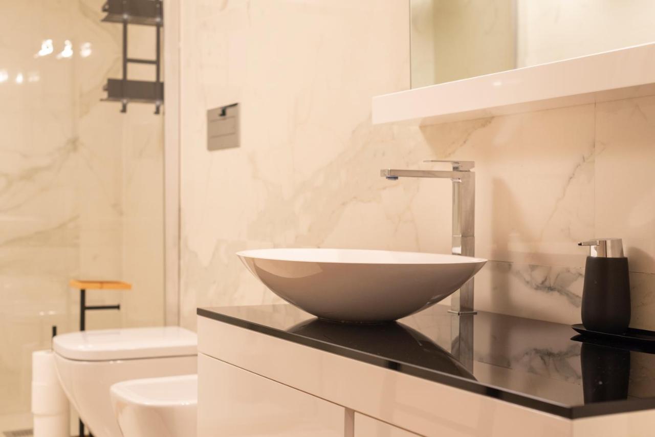Modern Hospitality Naples Exclusive Stay Εξωτερικό φωτογραφία